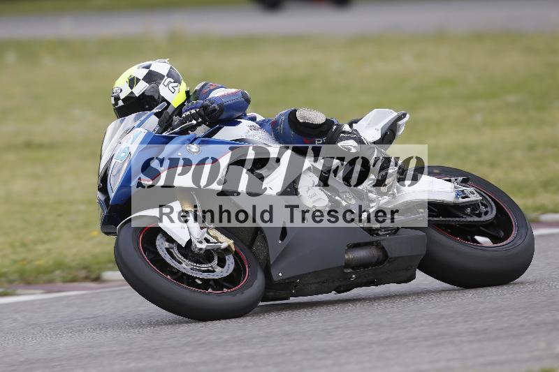 /09 19.04.2026  Caremotion get faster ADR/Gruppe rot/52